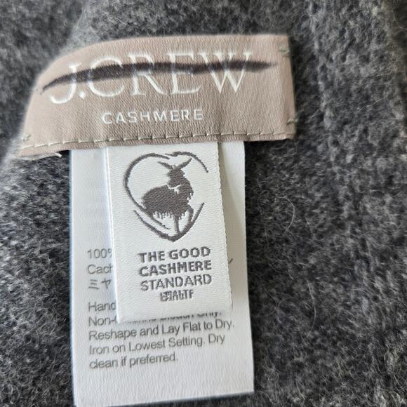 J. Crew Oversized Cashmere Wrap with KMC Monogram - Picture 4 of 8